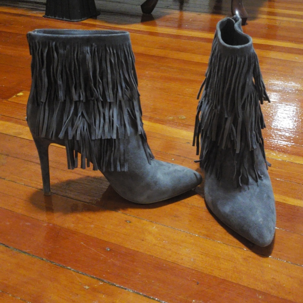 Leather Grey heel boots